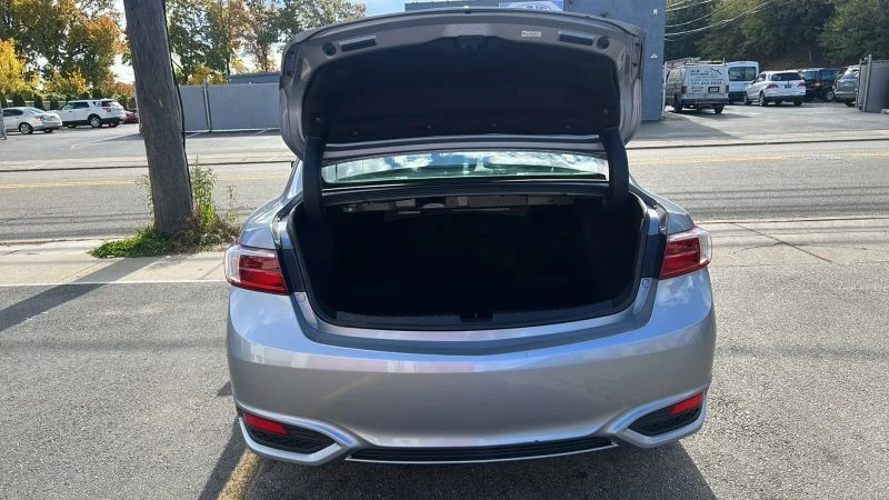 2016 Acura ILX - Image 10 of 12