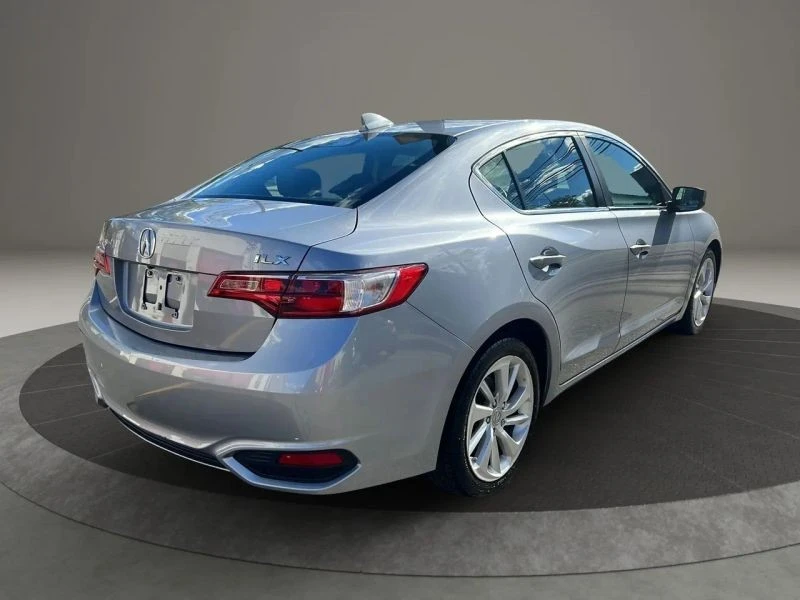 2016 Acura ILX - Image 5 of 12