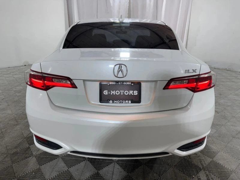 2016 Acura ILX - Image 7 of 12