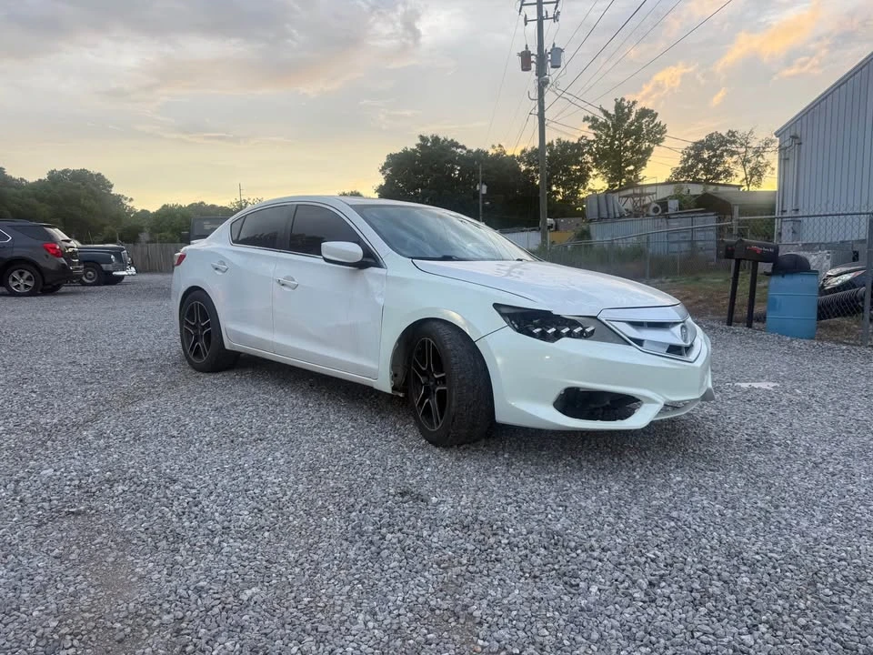 2016 Acura ILX - Image 2 of 8