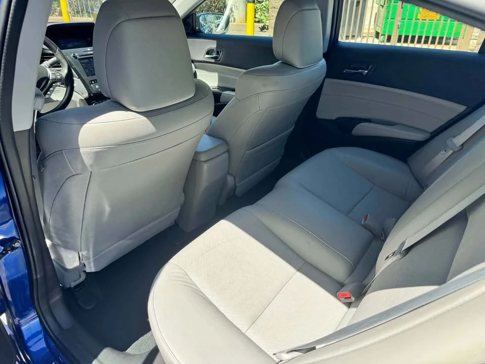 2016 Acura ILX - Image 5 of 8