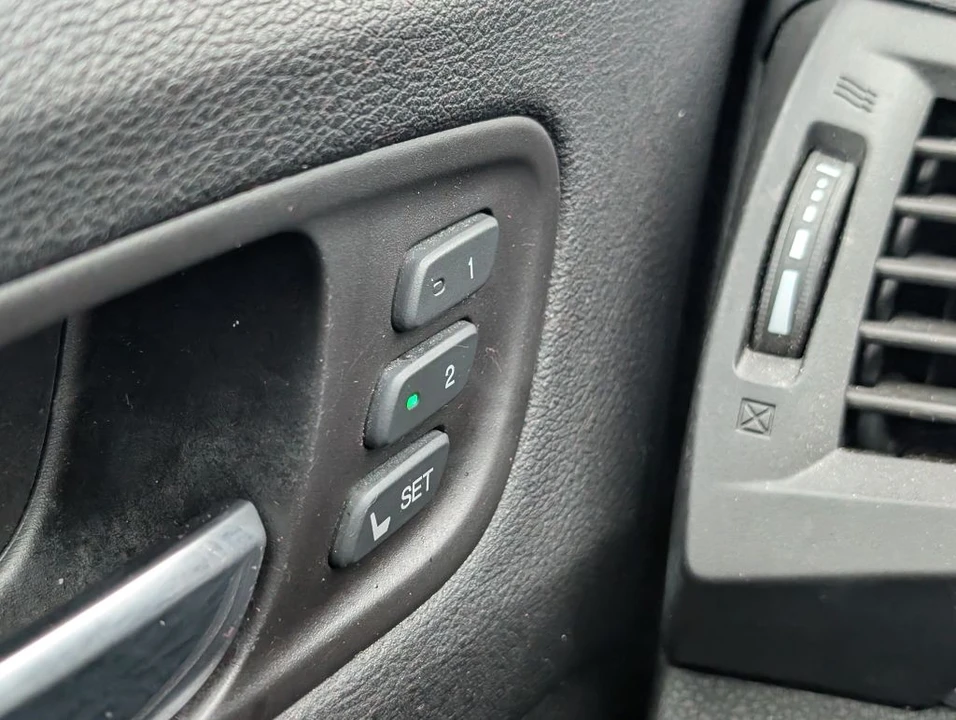 2016 Acura MDX 3rd Gen - Image 13 of 21