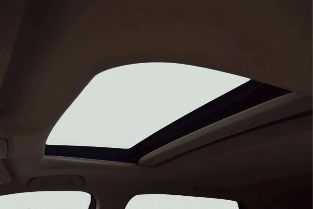 2016 Acura MDX 3rd Gen - Image 18 of 21