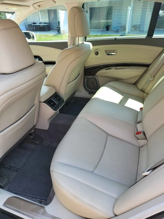 2016 Acura RLX - Image 9 of 11