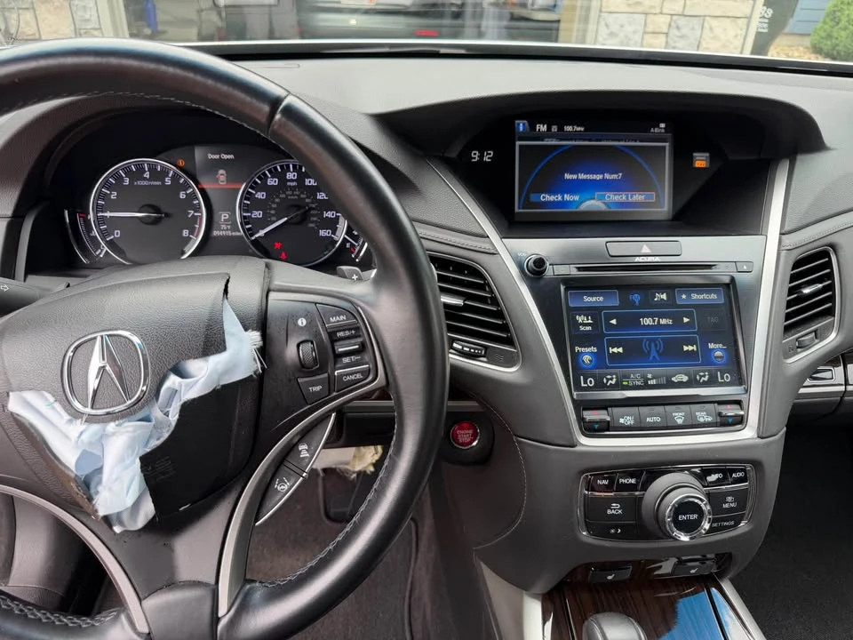 2016 Acura RLX - Image 13 of 17