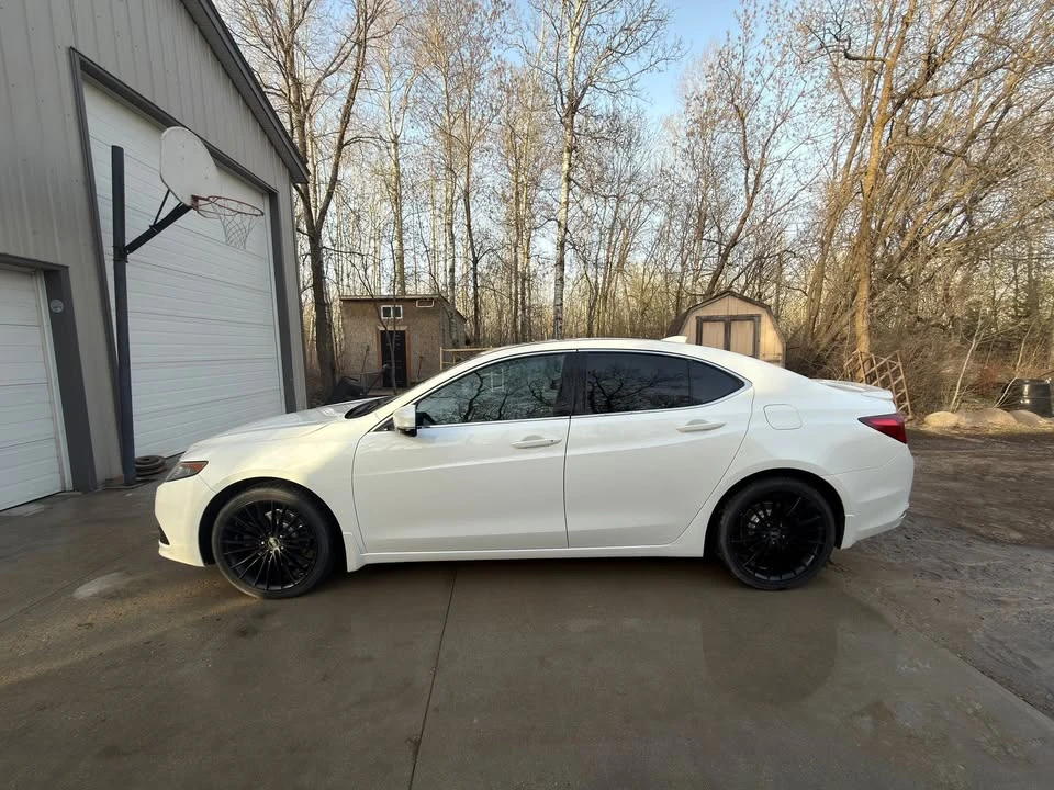 2016 Acura TLX 1st Gen - Image 2 of 8