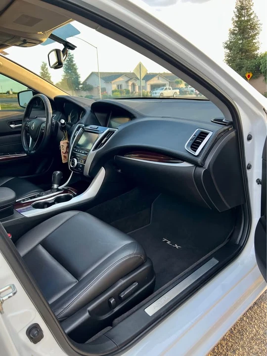 2016 Acura TLX 1st Gen - Image 12 of 20