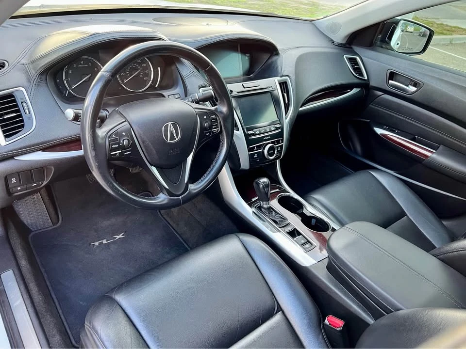 2016 Acura TLX 1st Gen - Image 10 of 20