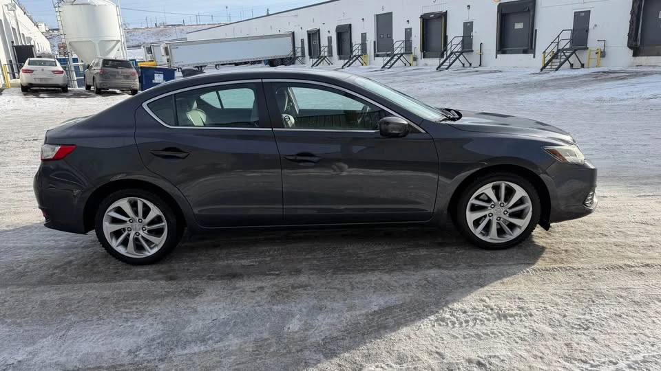 2016 Acura ILX - Image 5 of 13