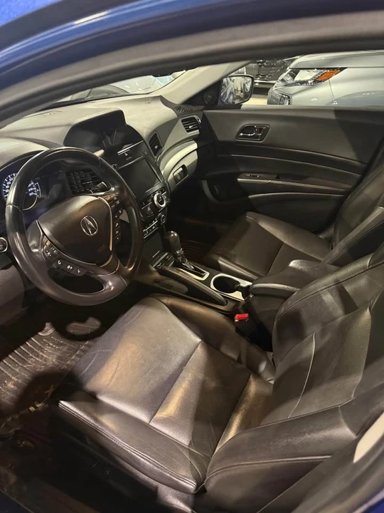 2016 Acura ILX - Image 4 of 12