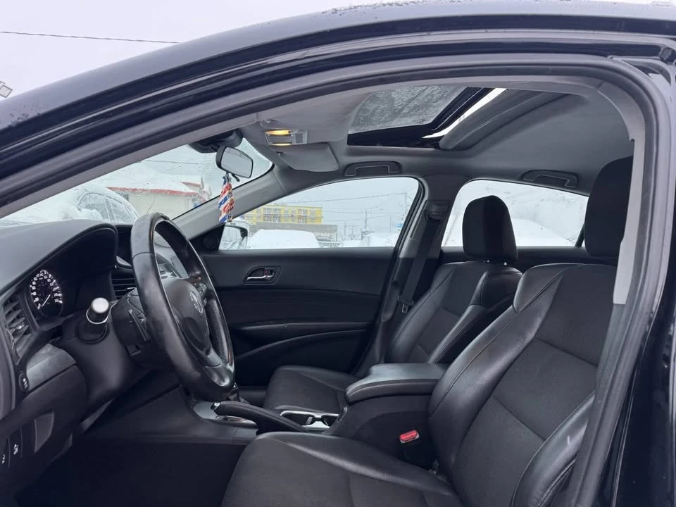 2016 Acura ILX - Image 14 of 20