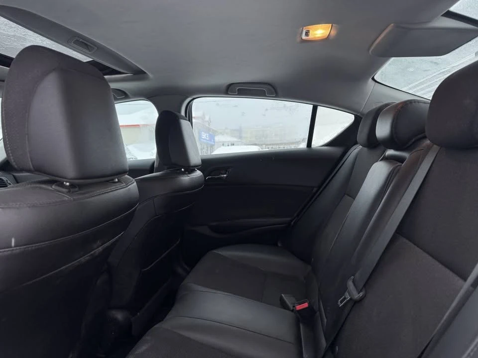 2016 Acura ILX - Image 15 of 20
