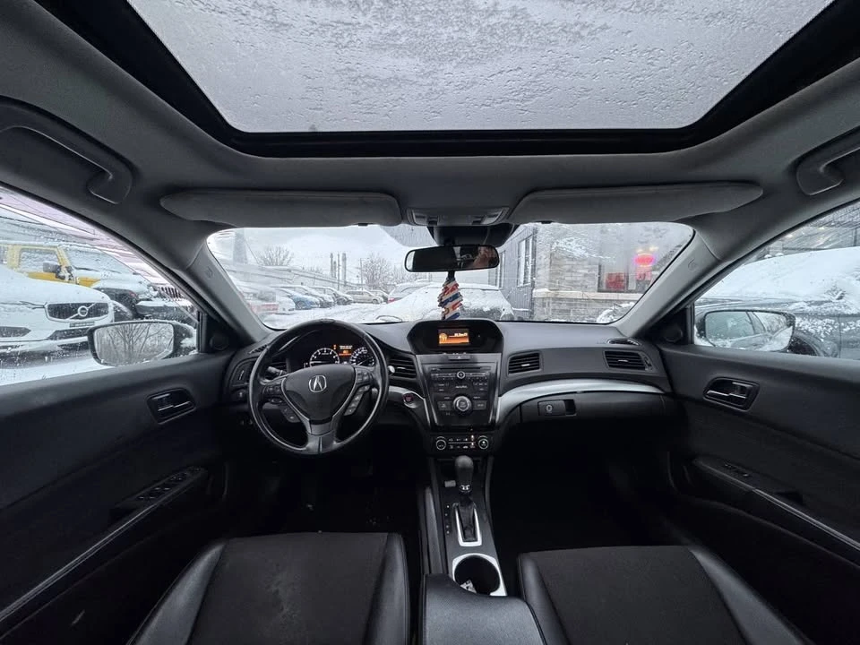 2016 Acura ILX - Image 11 of 20