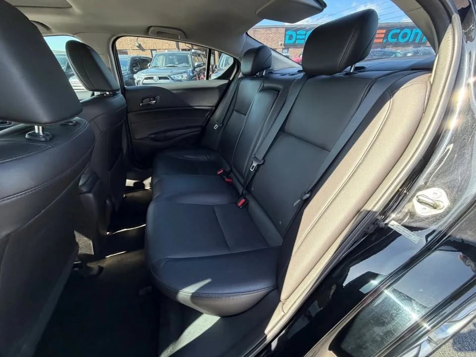 2016 Acura ILX - Image 12 of 20