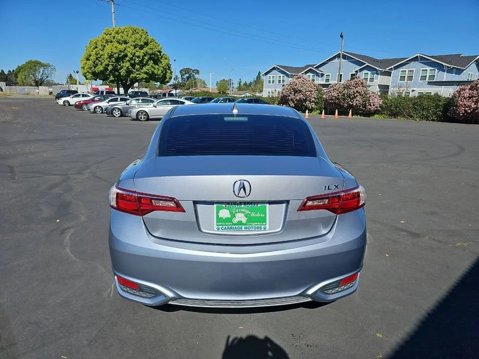 2016 Acura ILX - Image 5 of 20