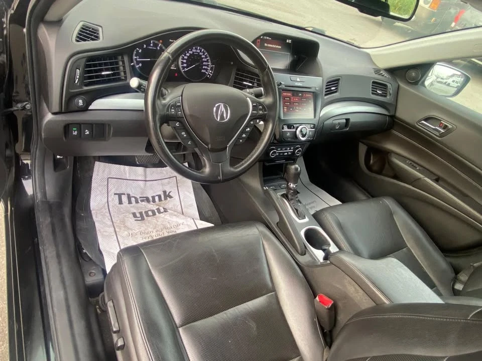 2016 Acura ILX - Image 10 of 20