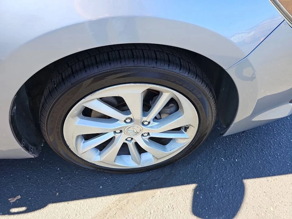 2016 Acura ILX - Image 8 of 20