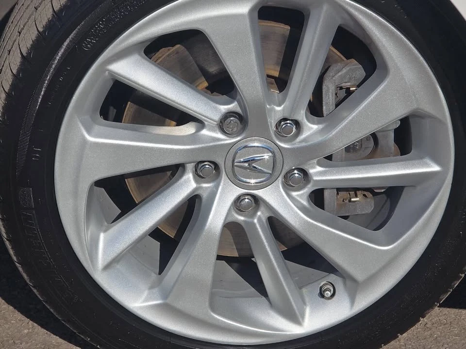 2016 Acura ILX - Image 9 of 20