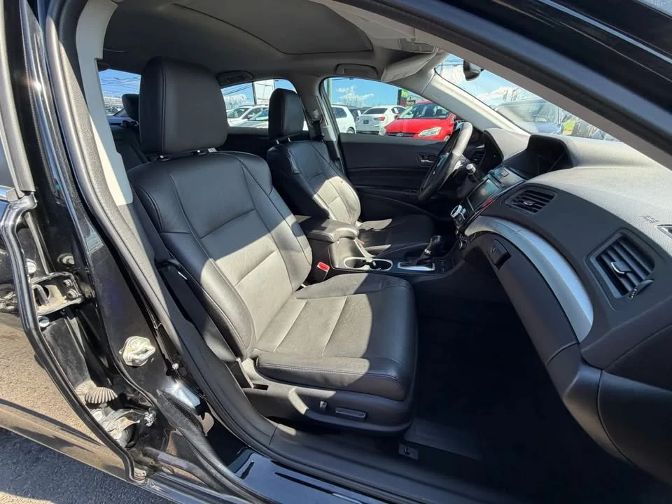 2016 Acura ILX - Image 14 of 20