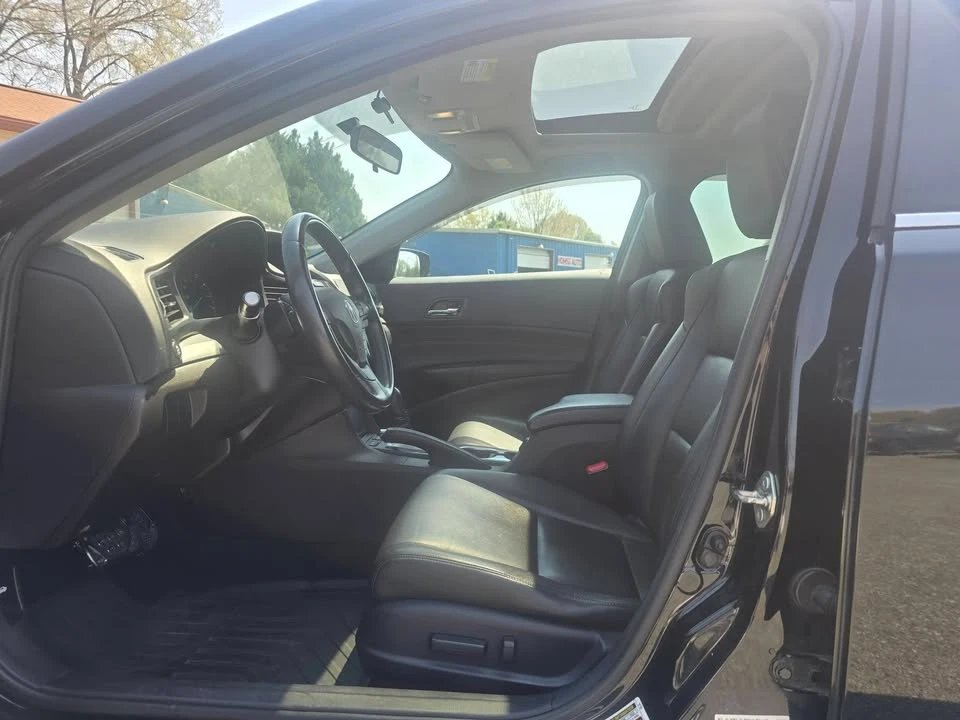 2016 Acura ILX - Image 15 of 20