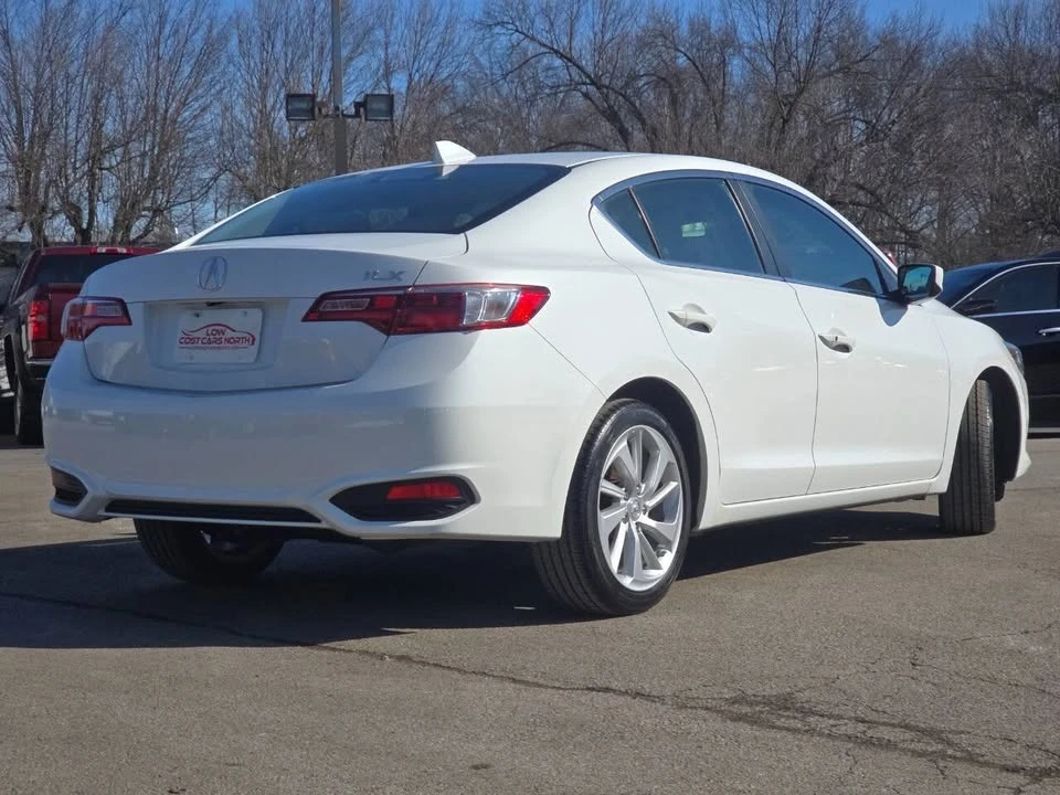 2016 Acura ILX - Image 8 of 20