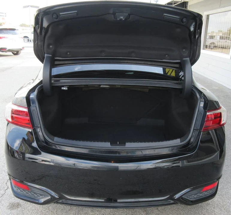 2016 Acura ILX - Image 8 of 9