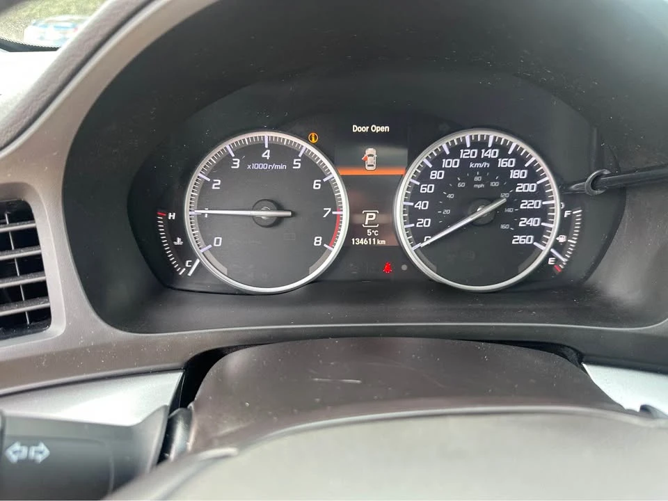 2016 Acura ILX - Image 10 of 15
