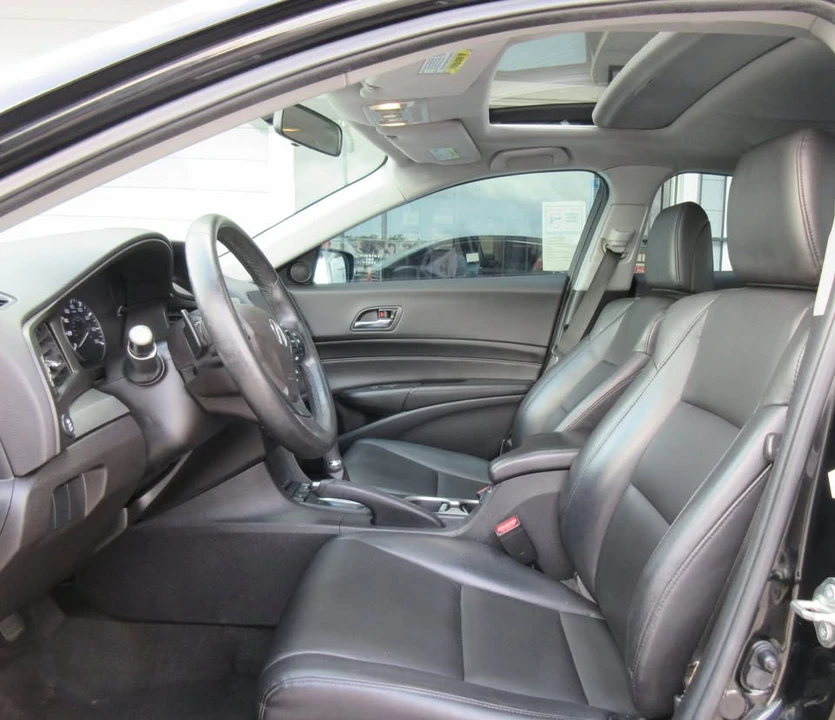 2016 Acura ILX - Image 6 of 9