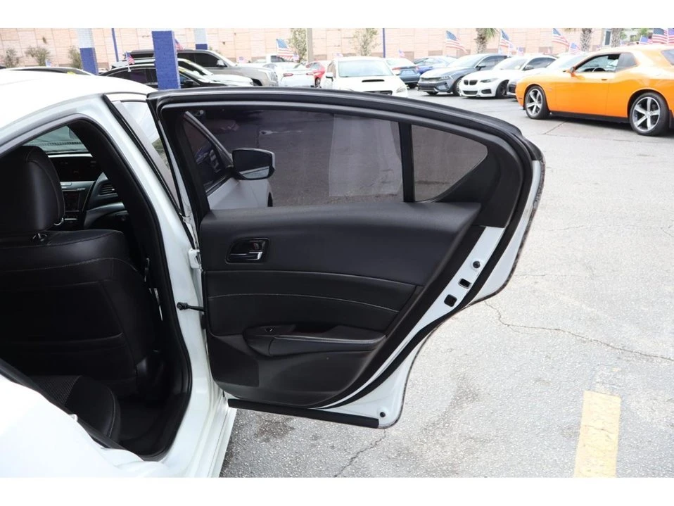 2016 Acura ILX - Image 11 of 20