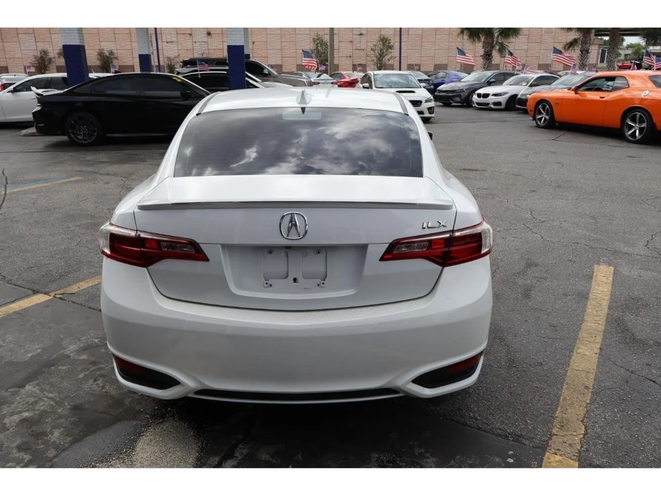 2016 Acura ILX - Image 5 of 20