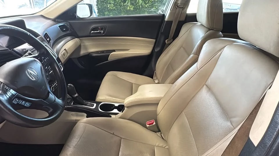 2016 Acura ILX - Image 13 of 20
