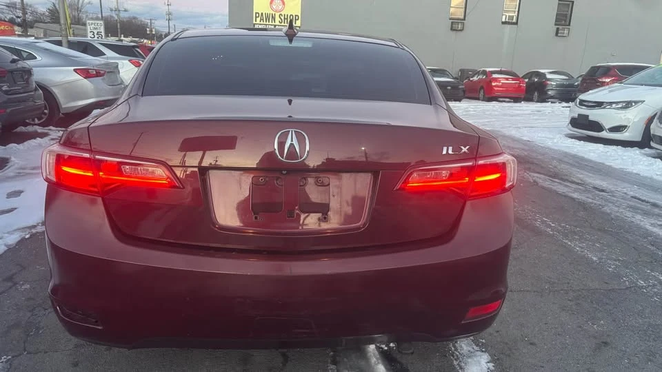 2016 Acura ILX - Image 5 of 13
