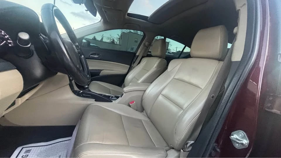 2016 Acura ILX - Image 10 of 13