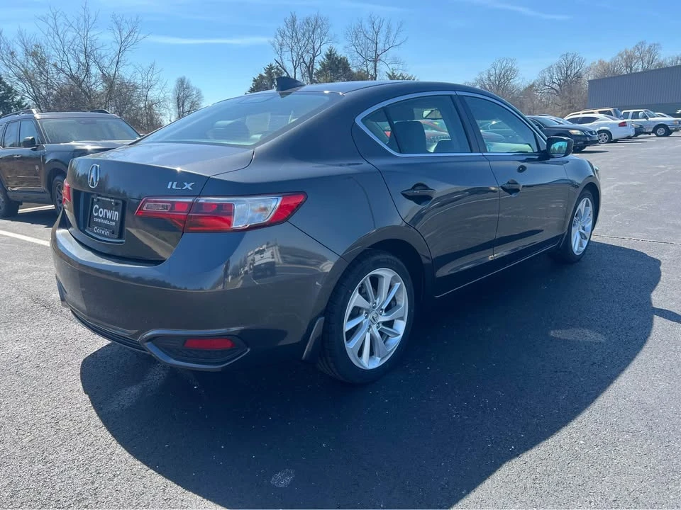 2016 Acura ILX - Image 3 of 18