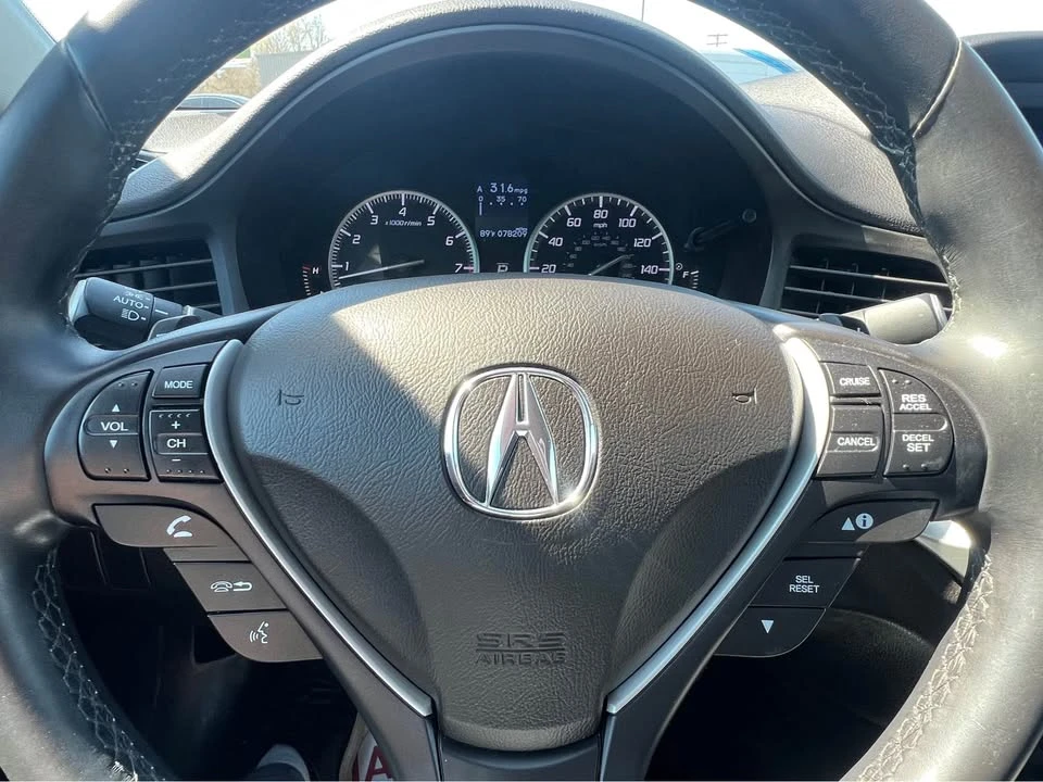 2016 Acura ILX - Image 14 of 18