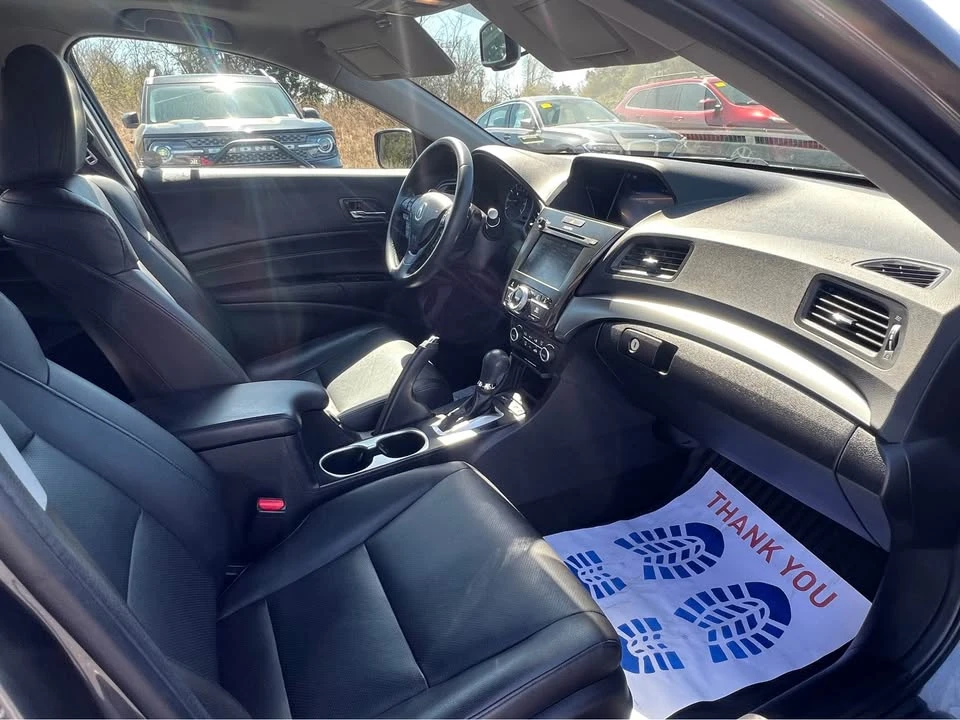 2016 Acura ILX - Image 10 of 18
