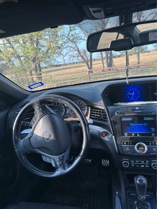 2016 Acura ILX - Image 9 of 12