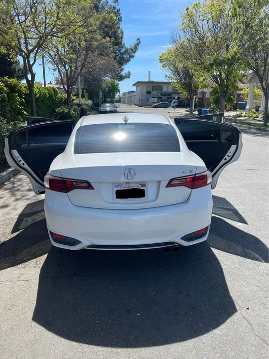 2016 Acura ILX - Image 4 of 9