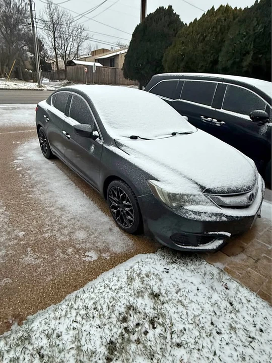 2016 Acura ILX - Image 2 of 8
