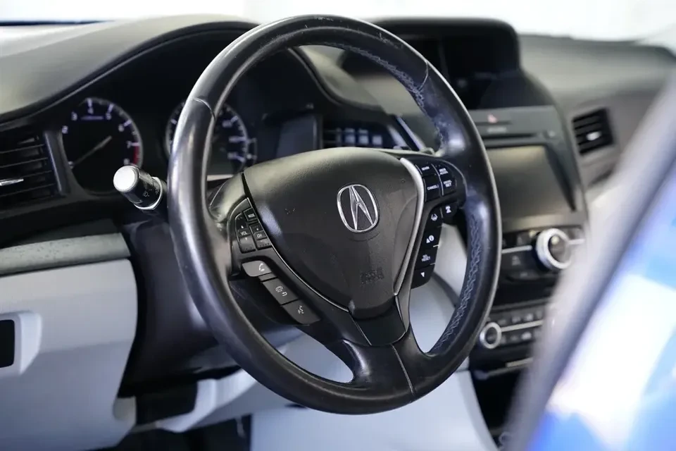 2016 Acura ILX - Image 17 of 17