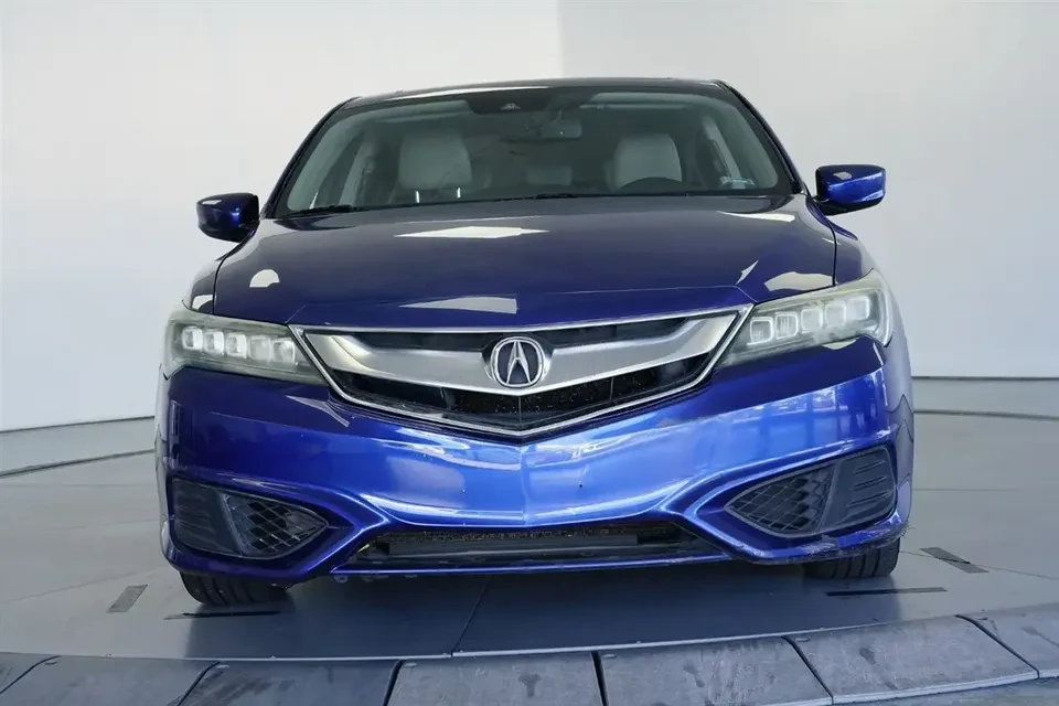 2016 Acura ILX - Image 2 of 17