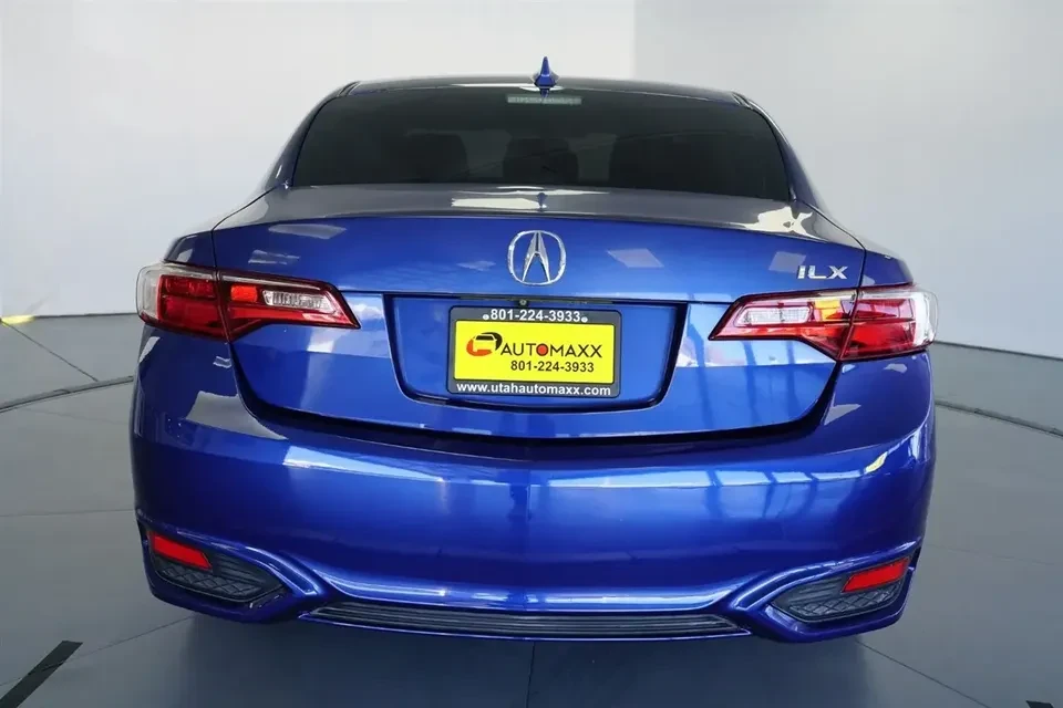 2016 Acura ILX - Image 6 of 17