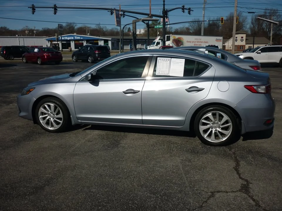 2016 Acura ILX - Image 9 of 20