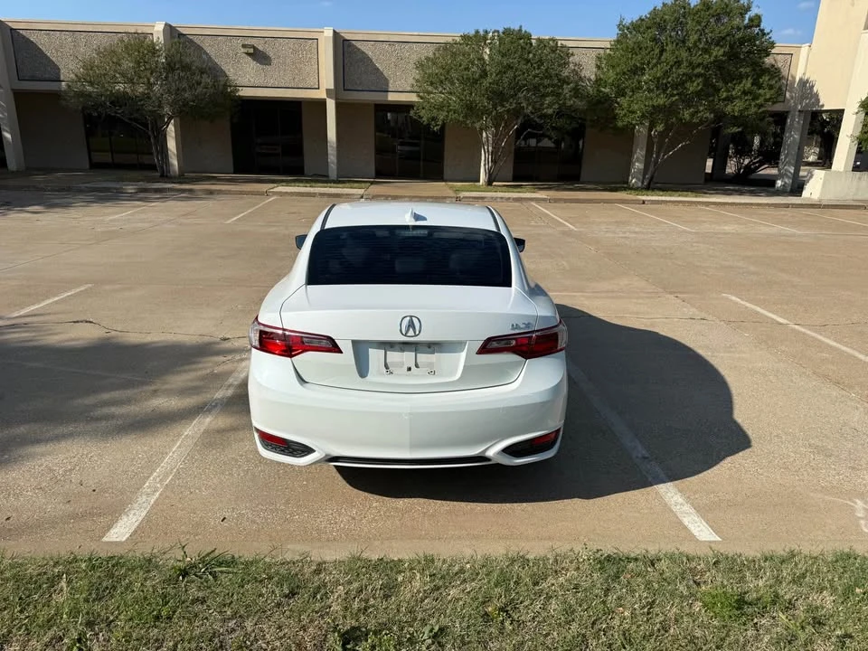 2016 Acura ILX - Image 5 of 13