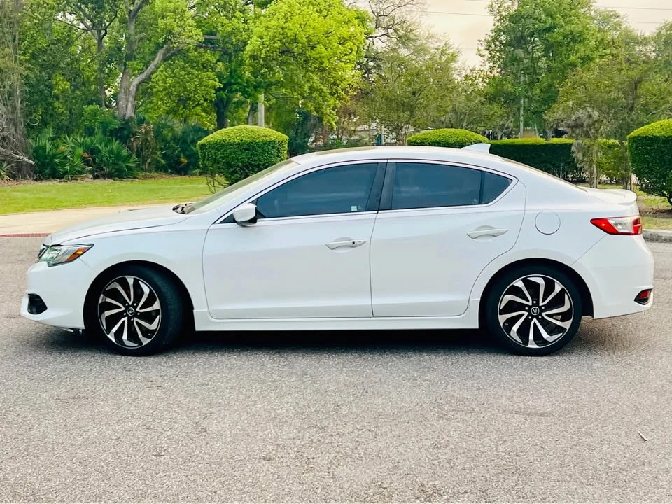 2016 Acura ILX - Image 8 of 19