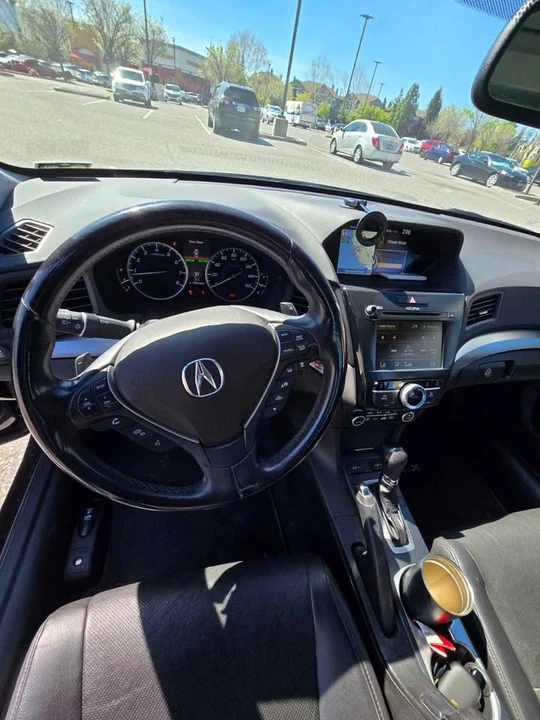 2016 Acura ILX - Image 6 of 11