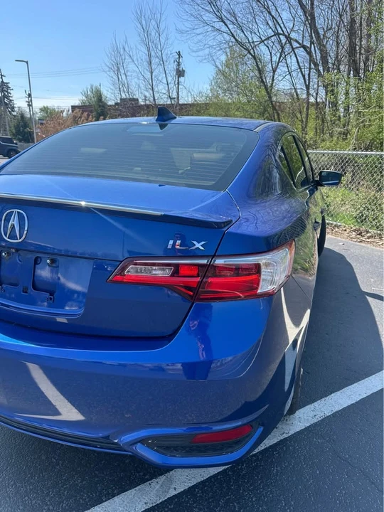 2016 Acura ILX - Image 8 of 17