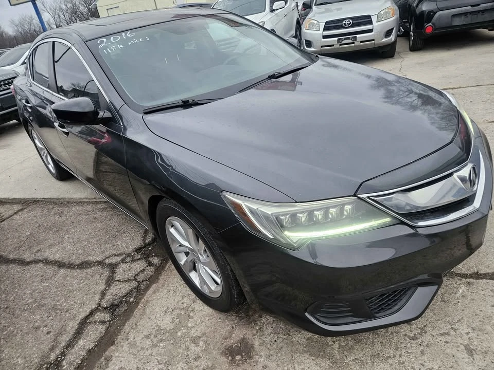 2016 Acura ILX - Image 8 of 21