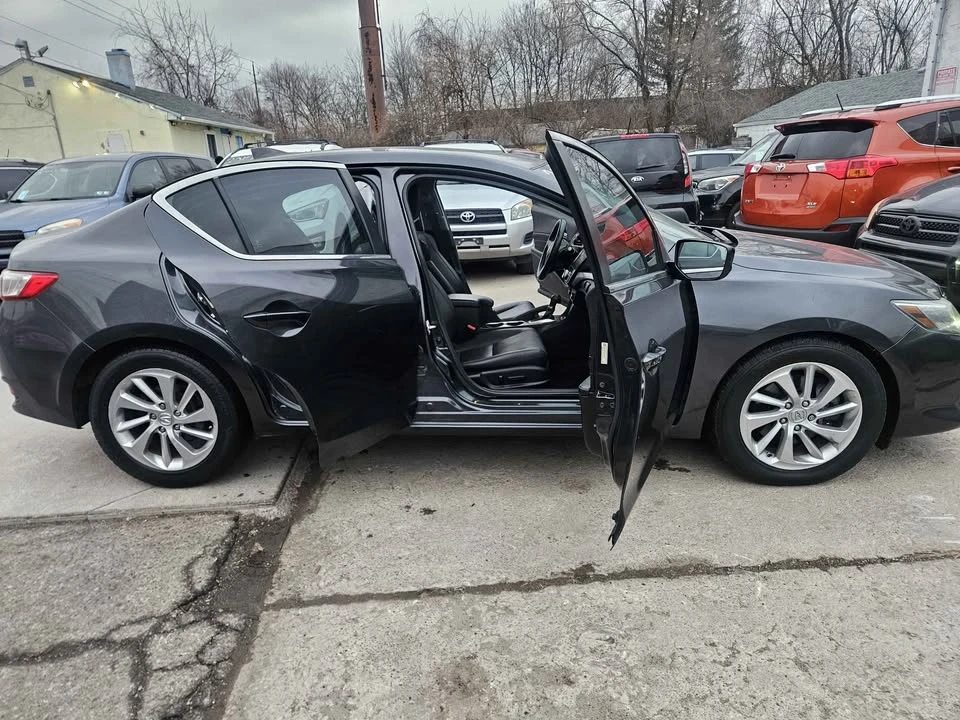 2016 Acura ILX - Image 12 of 21