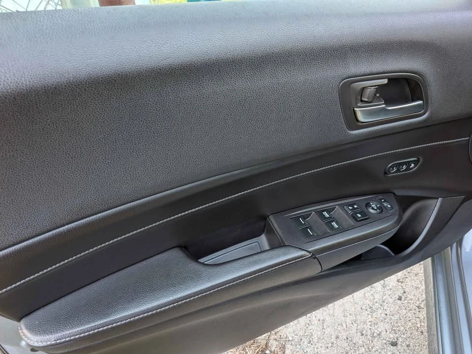 2016 Acura ILX - Image 13 of 19
